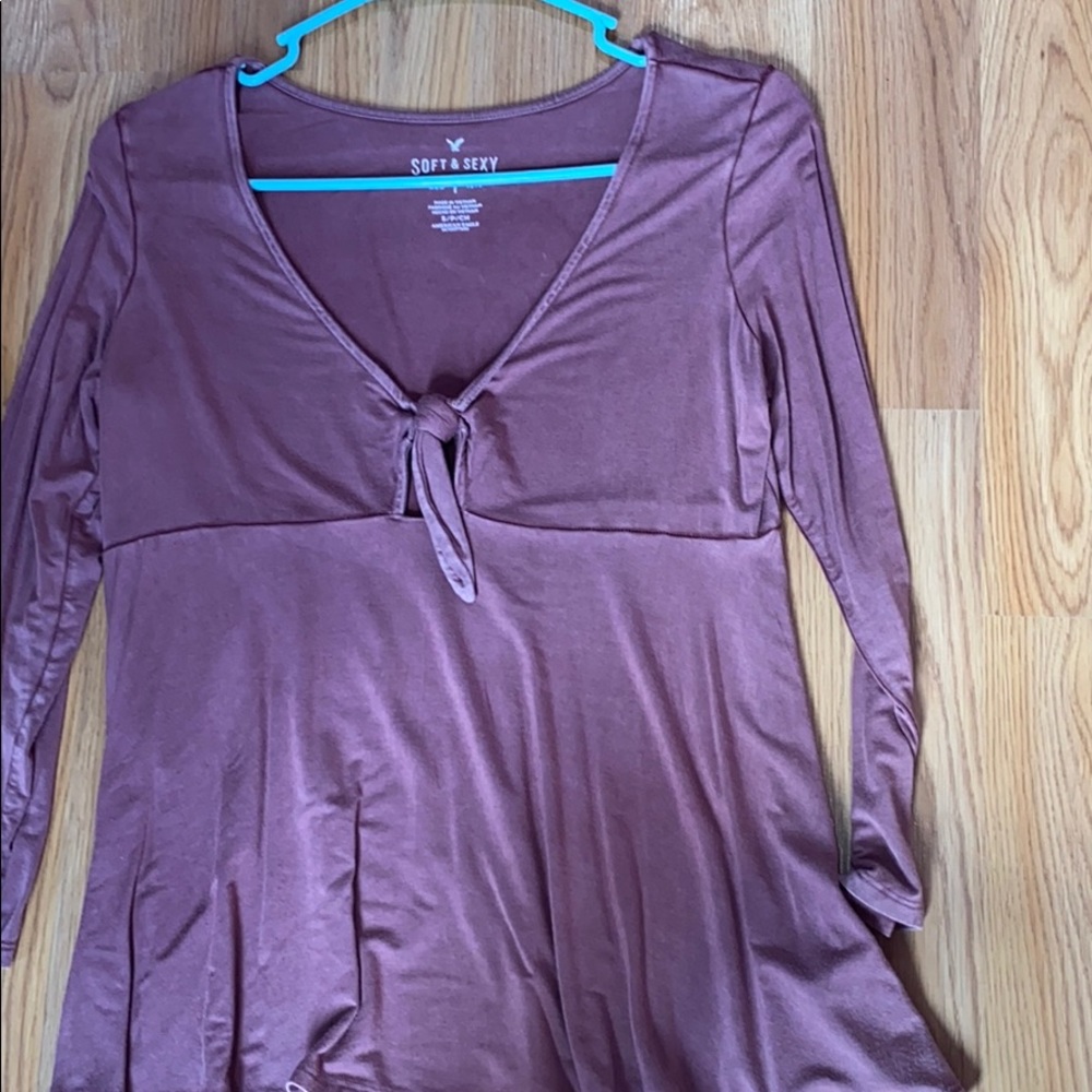 American eagle flowy blouse